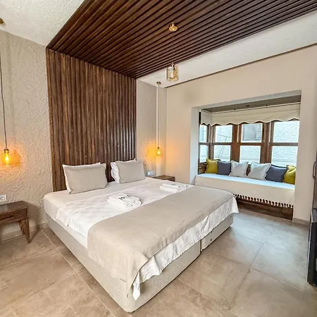 Beli Koey Ici Otel Çeşme